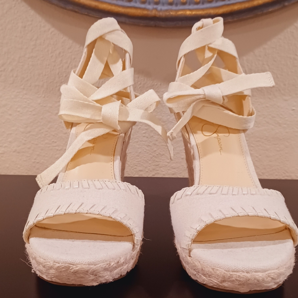 Jessica Simpson White Espadrille Shoes with Modern Design